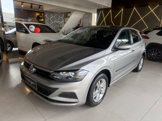VOLKSWAGEN POLO 1.0 MPI TOTAL FLEX MANUAL VOLKSWAGEN POLO 1.0 MPI TOTAL FLEX MANUAL